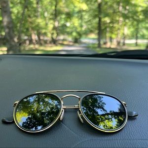 Mint Clean Double Bridged Gold Framed Ray-Bans with Tortoise Shell Earpieces